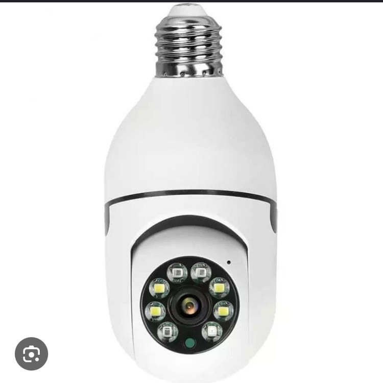 ۳۶۰ درجه میچرخه ۹۰درجه بالا و پایین میشه،ضبط کردن همزمان صدا و تصویر،انتقال تصویر از راه دور،دید در شب رنگی،ساپورت رم تا ۱۲۸